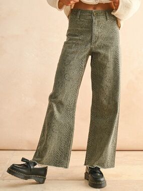 New w tags. Snakeskin jeans olive. Miou Muse